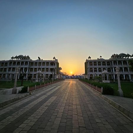 The Mewar Palace And Resort Shivpurī Eksteriør billede