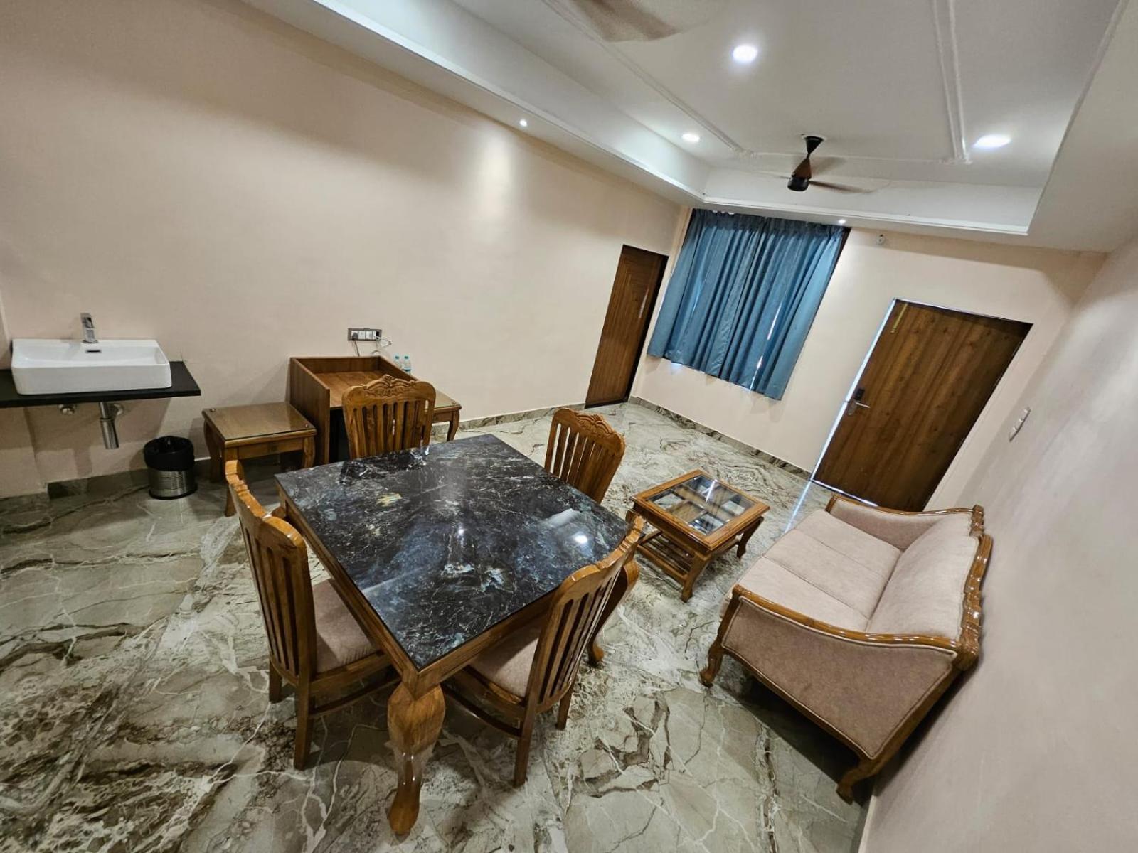 The Mewar Palace And Resort Shivpurī Eksteriør billede