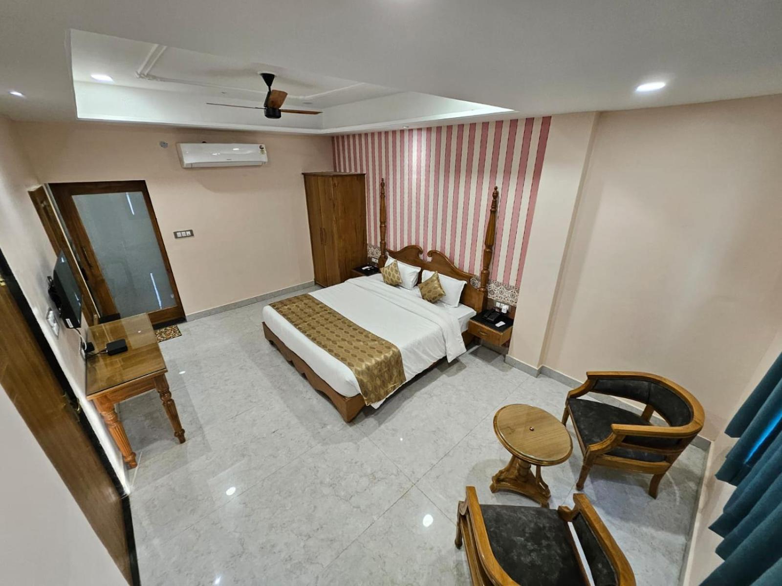 The Mewar Palace And Resort Shivpurī Eksteriør billede